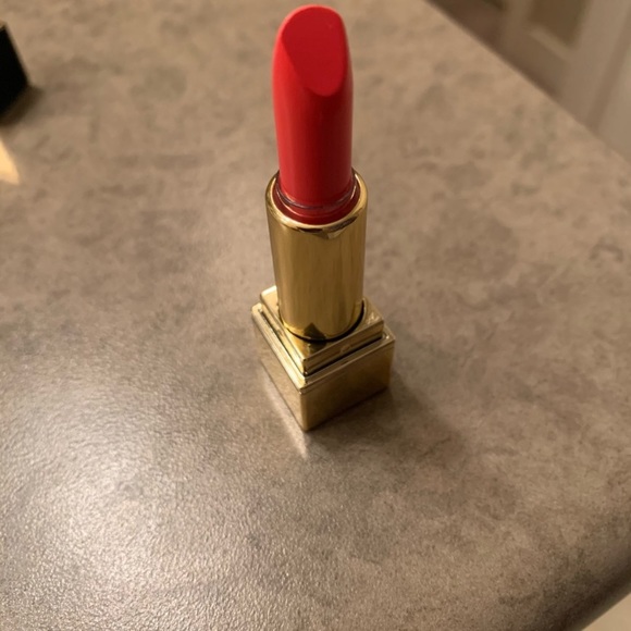 Never used YSL mini lipstick - Picture 2 of 4
